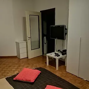 Appartamento Galeazzi Private House, Milano